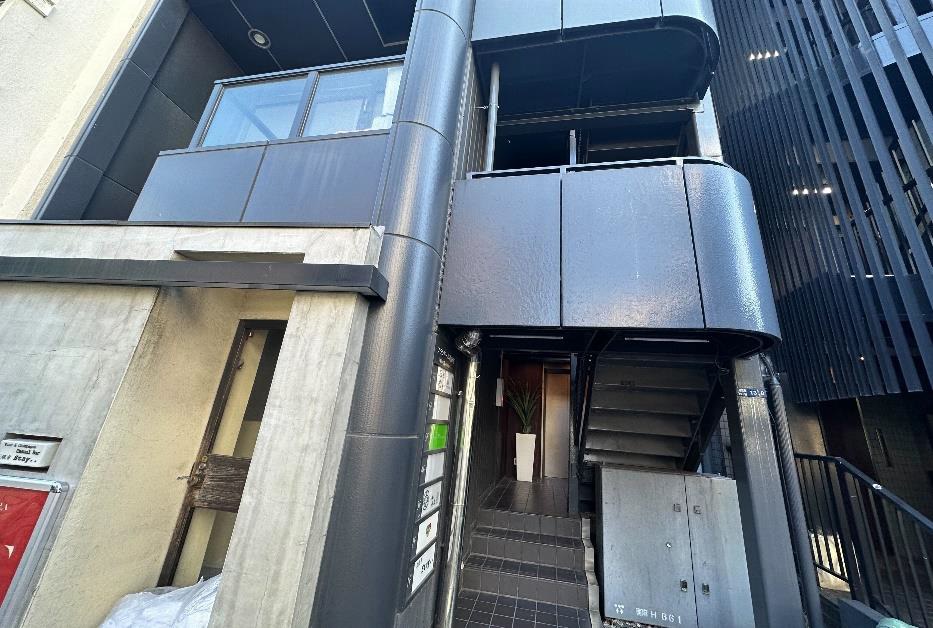 広尾駅徒歩7分　BAR居抜き店舗物件